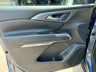 2025 Chevrolet Traverse FWD LT