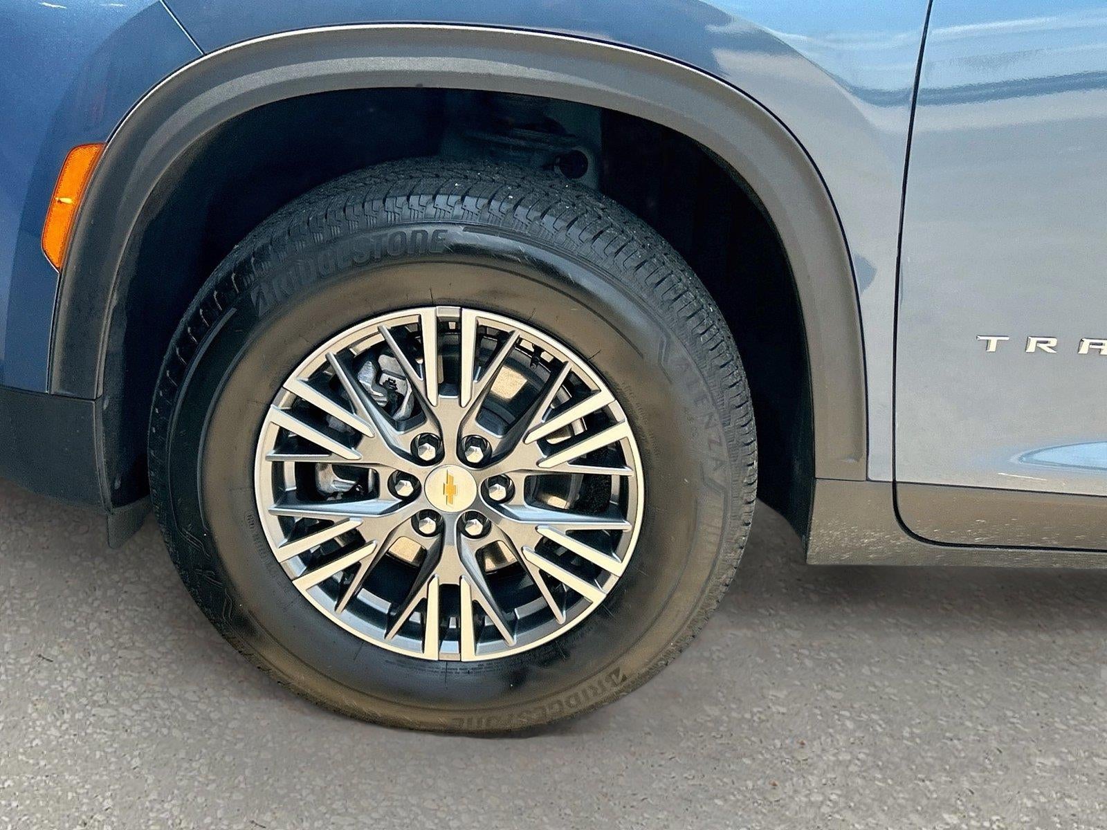 2025 Chevrolet Traverse FWD LT
