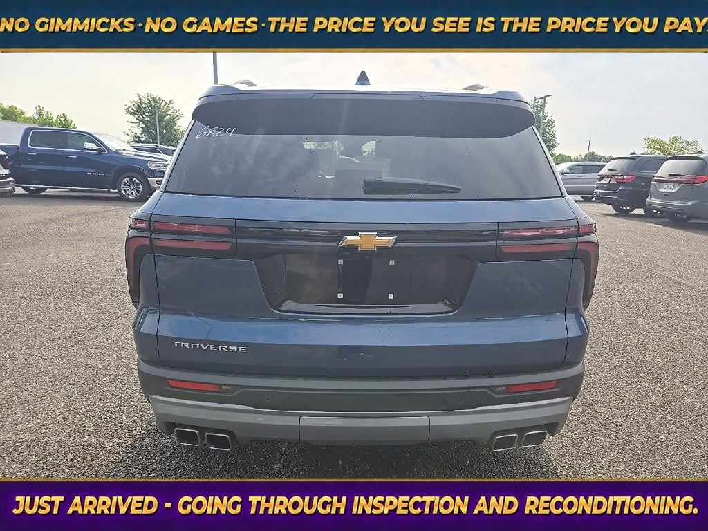2025 Chevrolet Traverse FWD LT