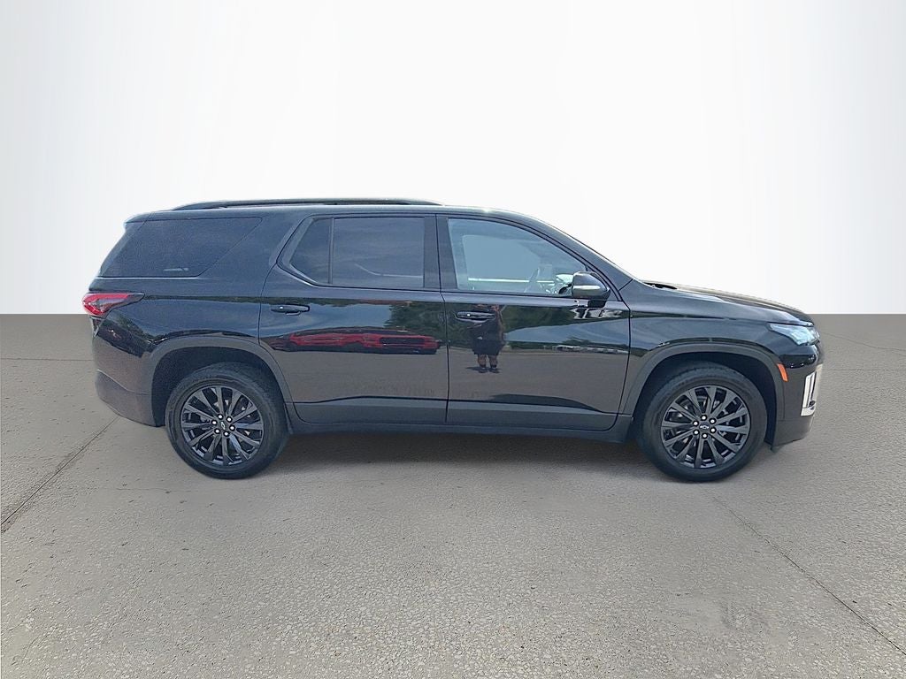 2023 Chevrolet Traverse FWD RS