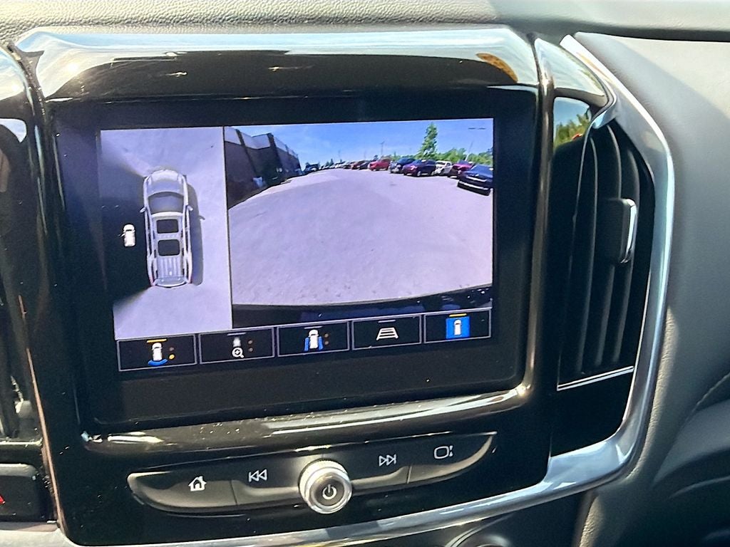 2023 Chevrolet Traverse FWD RS