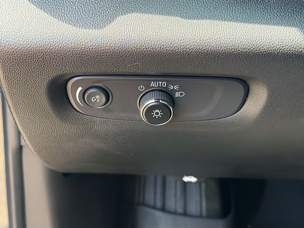 2023 Chevrolet Traverse FWD RS