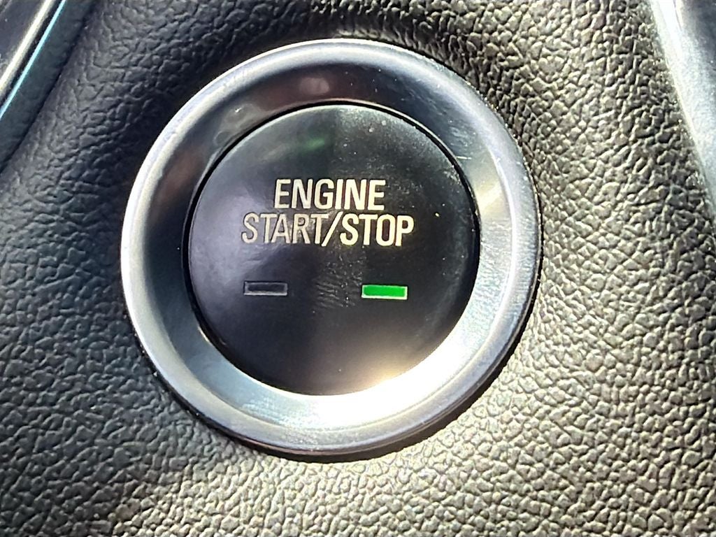 2023 Chevrolet Traverse FWD RS