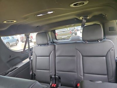 2025 Chevrolet Suburban 4WD Z71