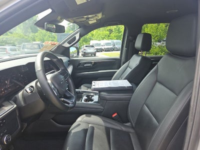 2025 Chevrolet Suburban 4WD Z71