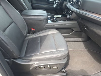 2025 Chevrolet Suburban 4WD Z71