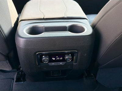 2025 Chevrolet Suburban 4WD Z71
