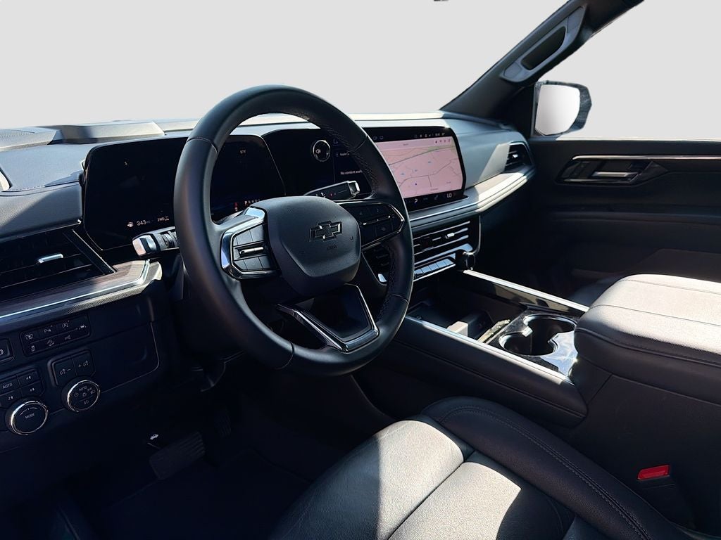 2025 Chevrolet Suburban 4WD Z71