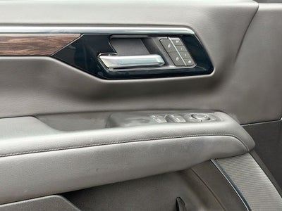 2025 Chevrolet Tahoe 4WD LT