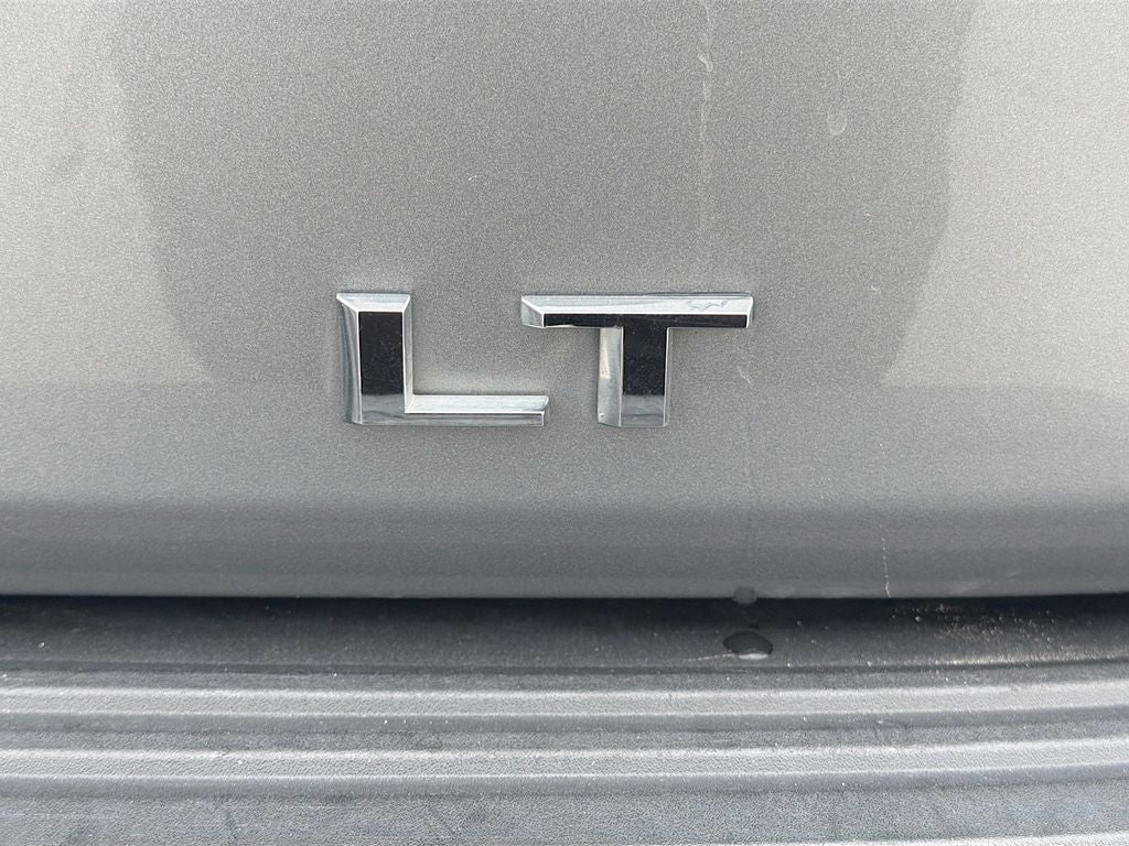 2023 Chevrolet Suburban 4WD LT