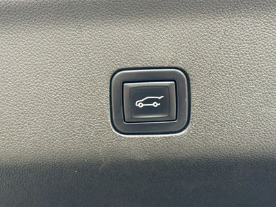 2023 Chevrolet Suburban 4WD LT