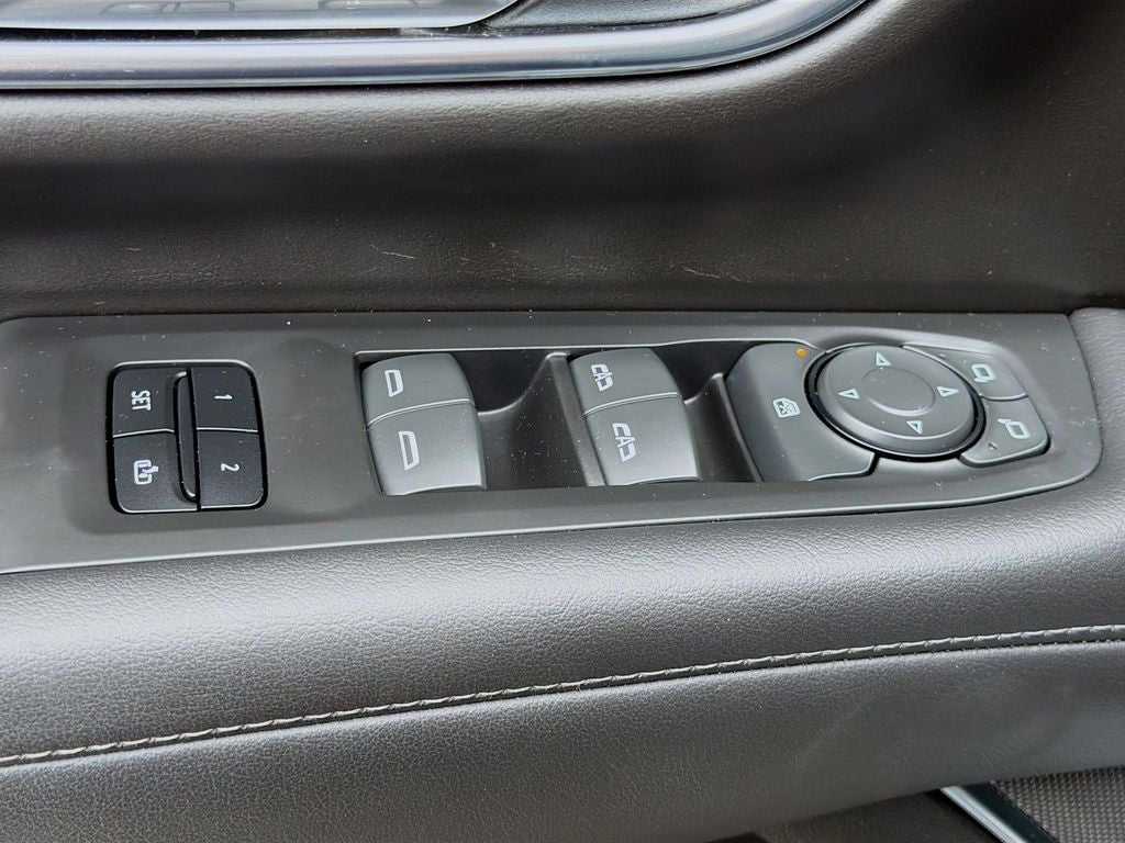 2023 Chevrolet Suburban 4WD LT