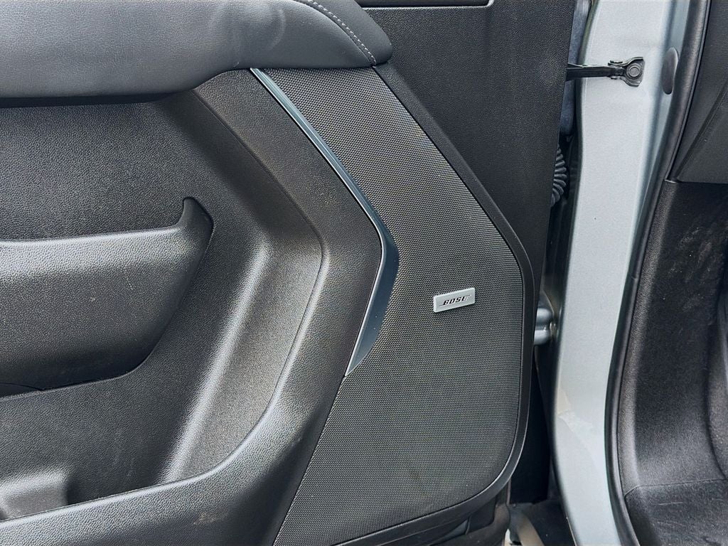 2023 Chevrolet Suburban 4WD LT