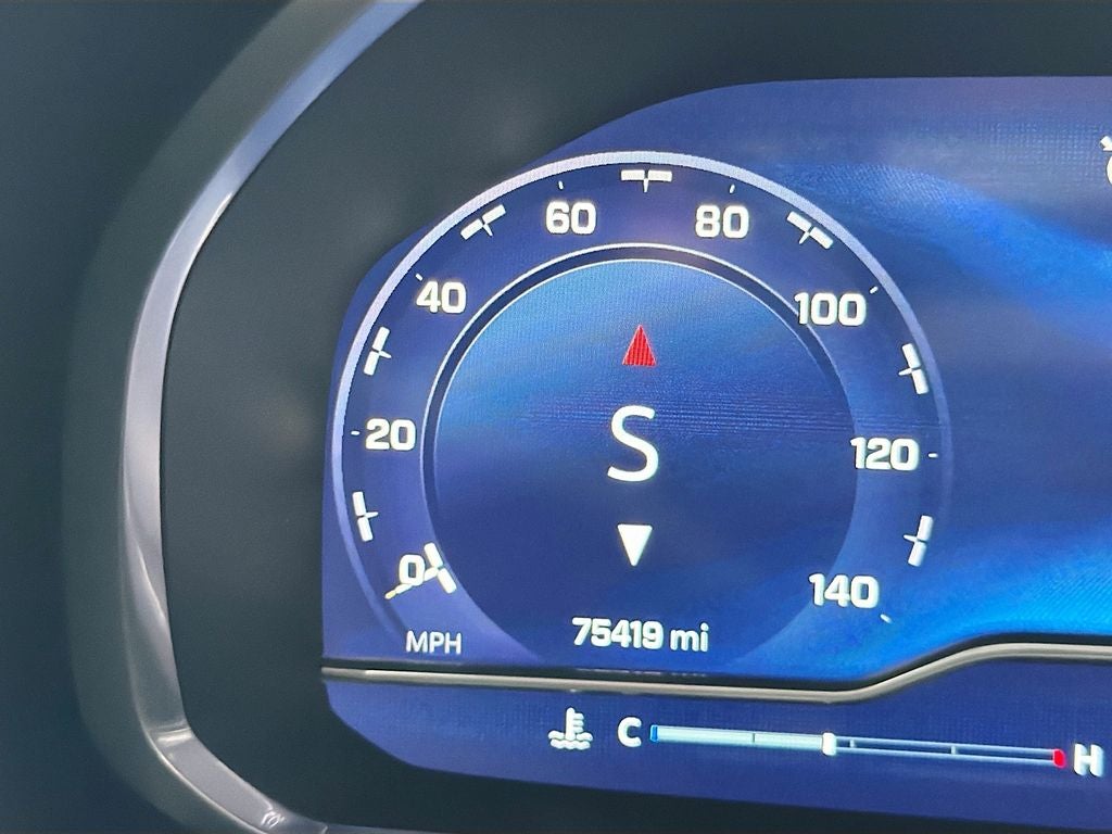 2023 Chevrolet Suburban 4WD LT