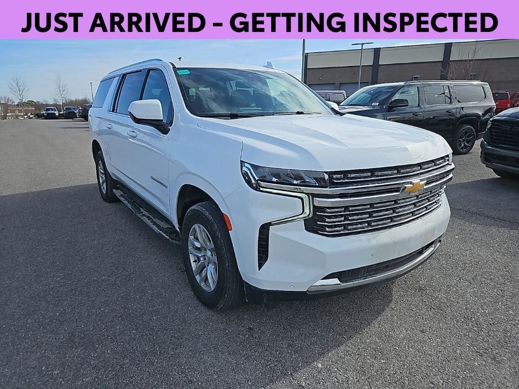 2024 Chevrolet Suburban 4WD LT