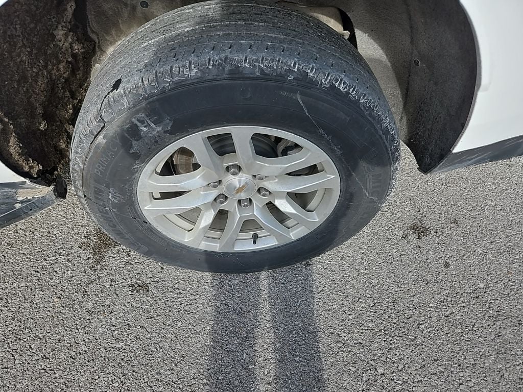 2024 Chevrolet Suburban 4WD LT