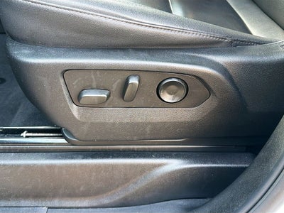 2024 Chevrolet Suburban 4WD LT