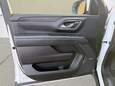 2024 Chevrolet Suburban 4WD LT