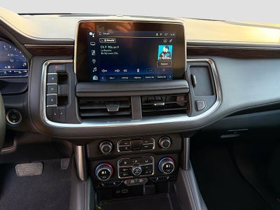 2024 Chevrolet Suburban 4WD LT