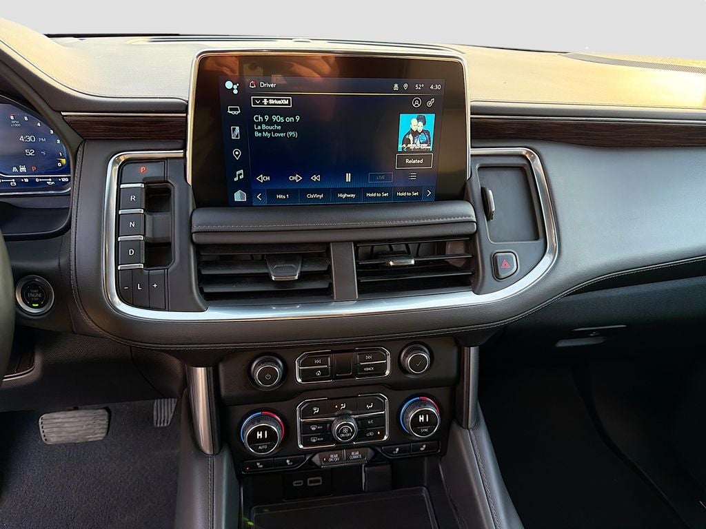 2024 Chevrolet Suburban 4WD LT