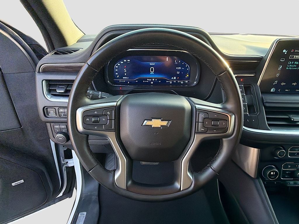 2024 Chevrolet Suburban 4WD LT