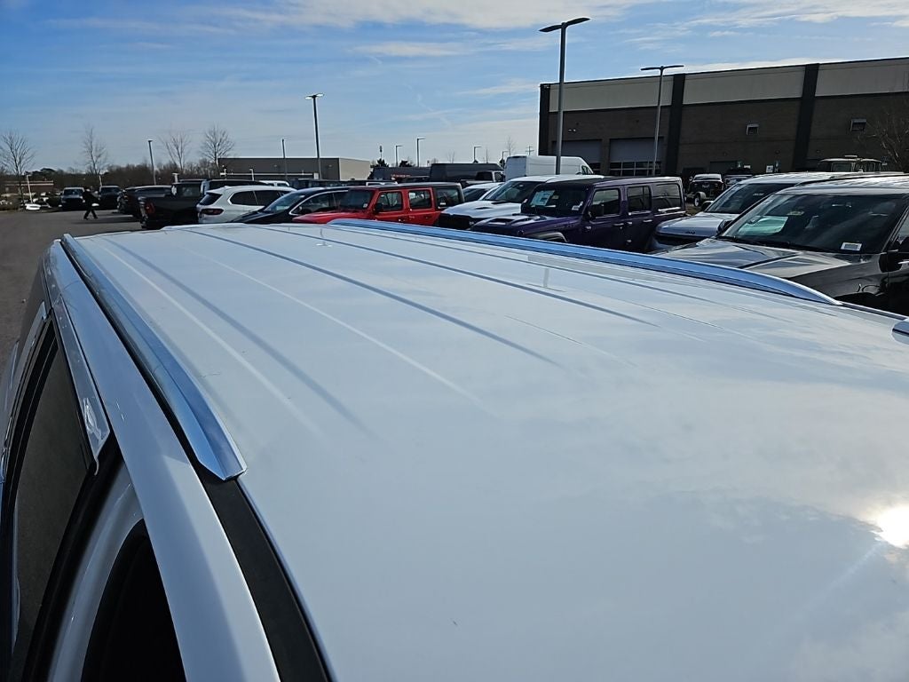 2024 Chevrolet Suburban 4WD LT