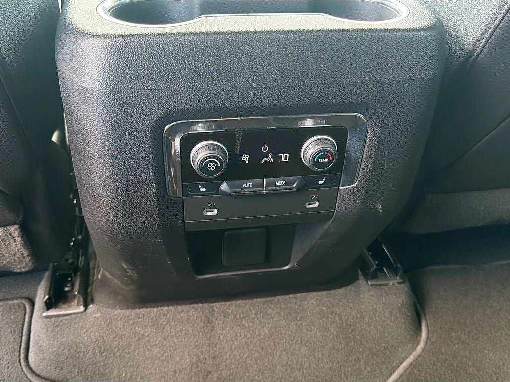 2023 Chevrolet Suburban 4WD Z71