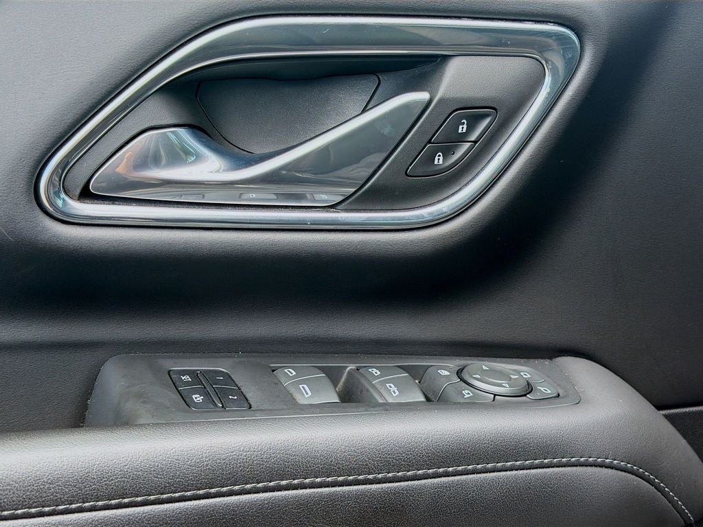 2023 Chevrolet Suburban 4WD Z71