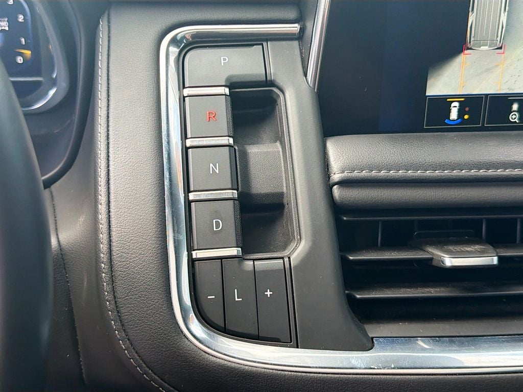 2023 Chevrolet Suburban 4WD Z71