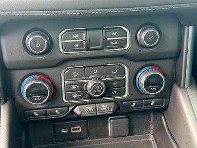 2023 Chevrolet Suburban 4WD Z71