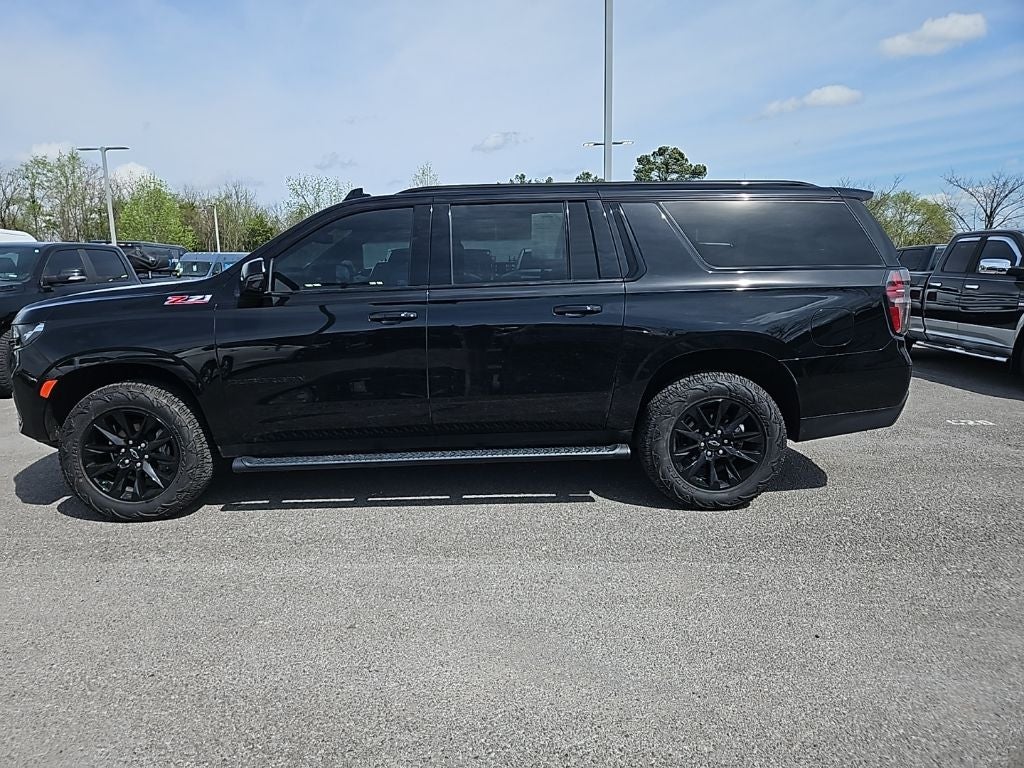 2023 Chevrolet Suburban 4WD Z71