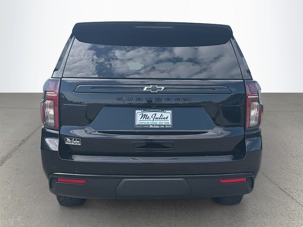 2023 Chevrolet Suburban 4WD Z71