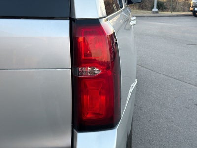 2020 Chevrolet Suburban 4WD LT