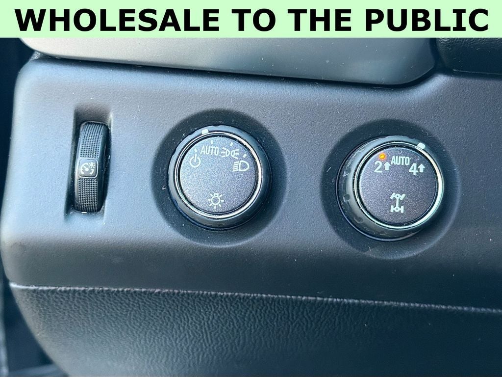 2020 Chevrolet Suburban 4WD LT