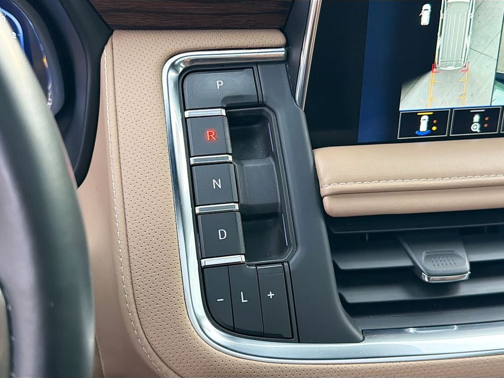 2023 Chevrolet Tahoe 4WD Premier