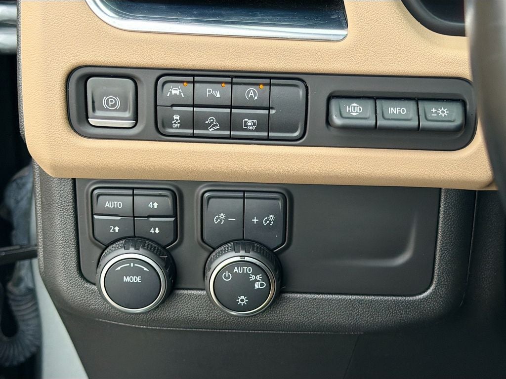 2023 Chevrolet Tahoe 4WD Premier