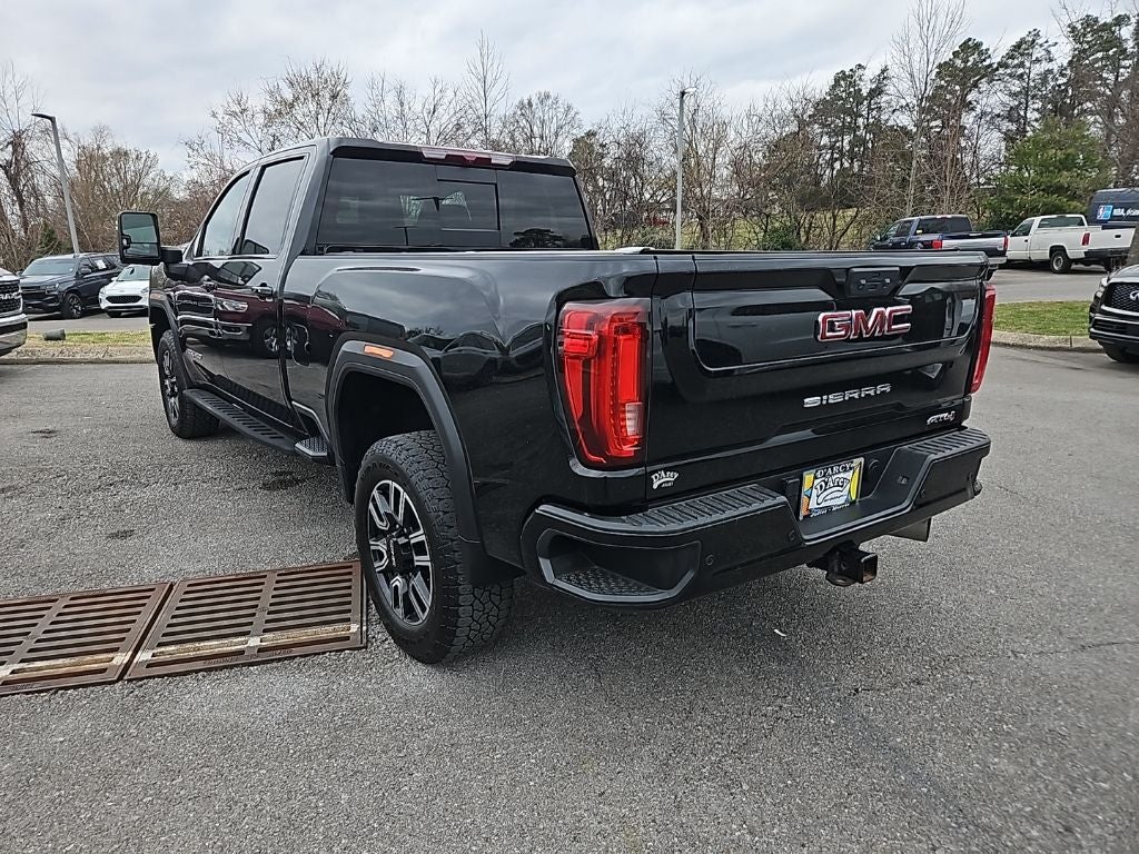 2023 GMC Sierra 2500HD 4WD Crew Cab Standard Bed AT4