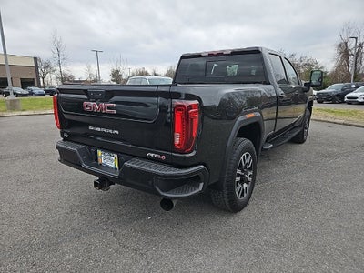 2023 GMC Sierra 2500HD 4WD Crew Cab Standard Bed AT4