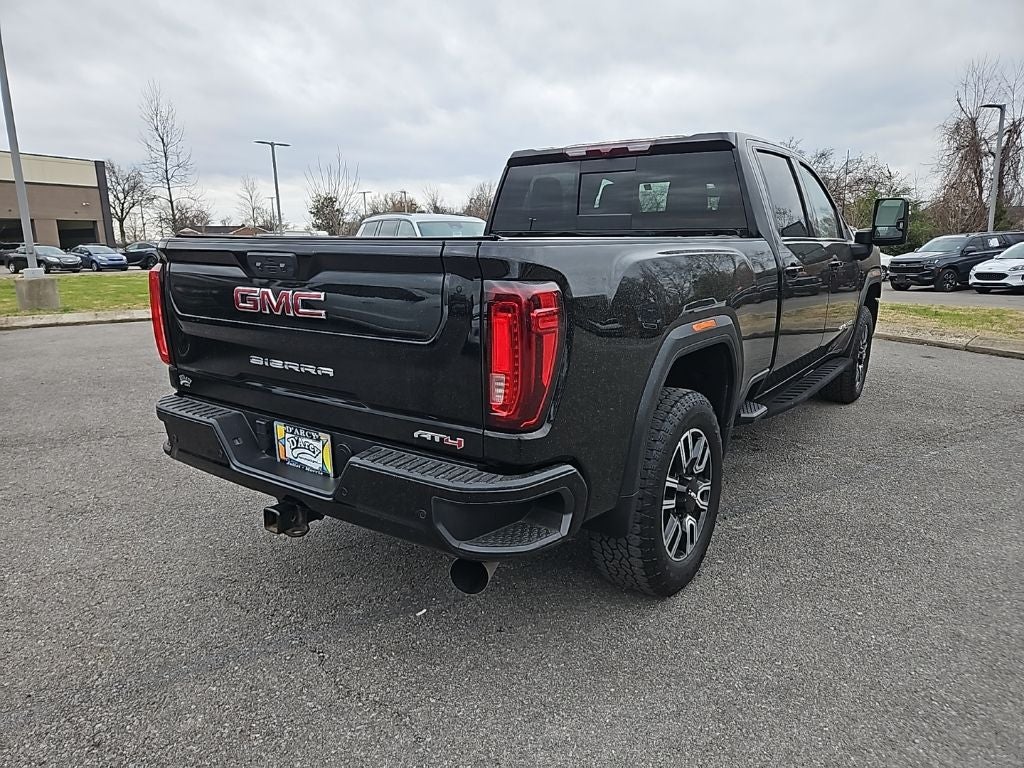 2023 GMC Sierra 2500HD 4WD Crew Cab Standard Bed AT4