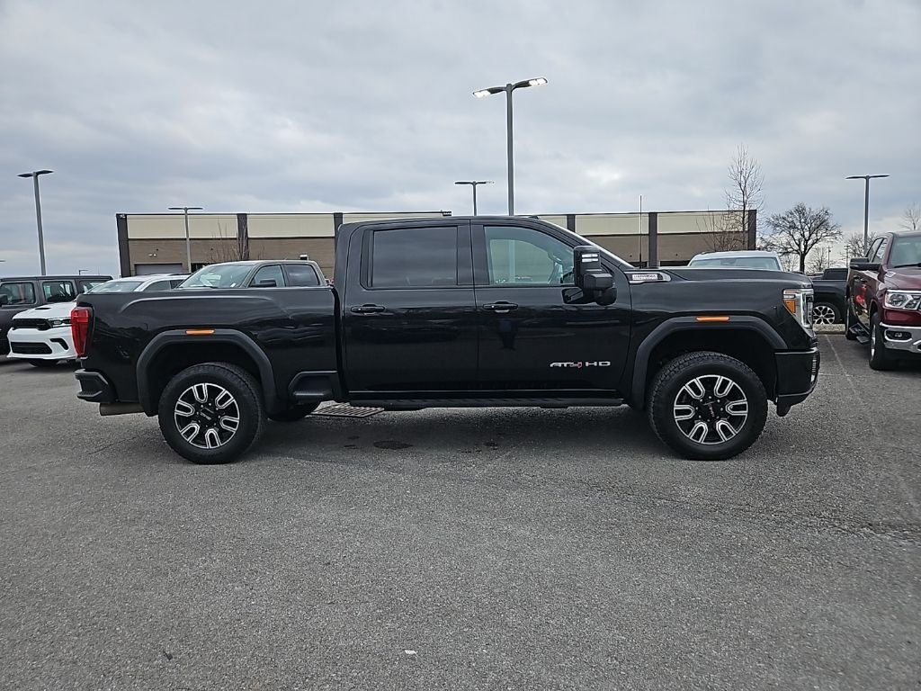 2023 GMC Sierra 2500HD 4WD Crew Cab Standard Bed AT4
