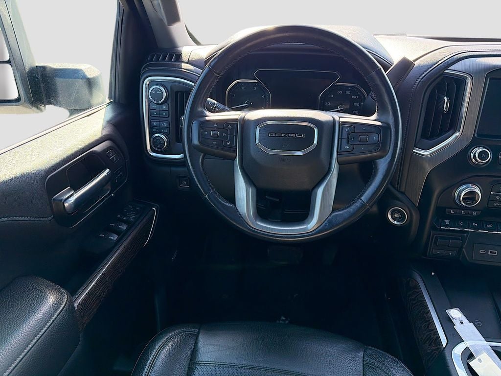 2023 GMC Sierra 2500HD 4WD Crew Cab Standard Bed Denali