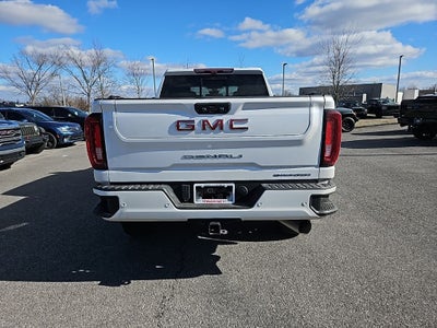 2023 GMC Sierra 2500HD 4WD Crew Cab Standard Bed Denali
