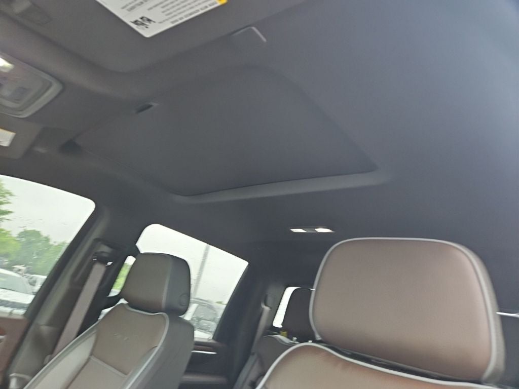 2025 GMC Sierra 2500HD 4WD Crew Cab Standard Bed Denali