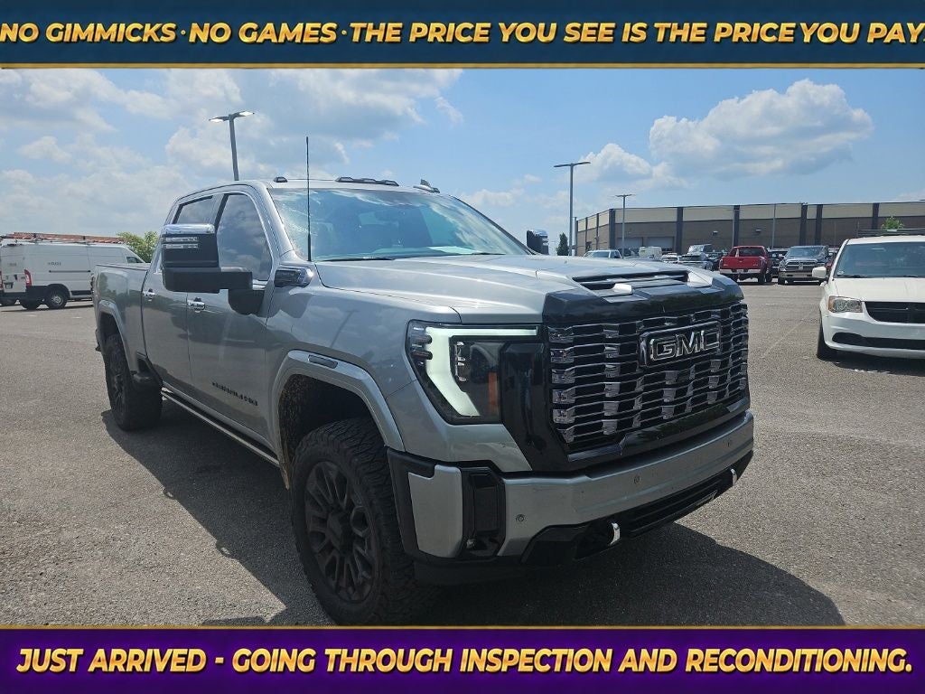2026 GMC Sierra 2500 HD Crew Cab, Standard Bed, Denali Ultimate, 4WD