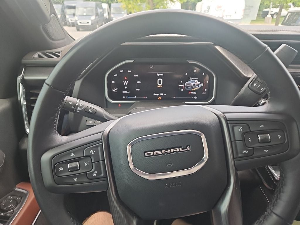 2026 GMC Sierra 2500 HD Crew Cab, Standard Bed, Denali Ultimate, 4WD