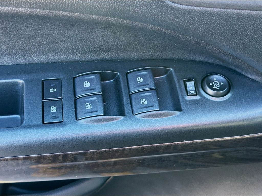 2022 GMC Canyon 4WD Crew Cab Short Box Elevation