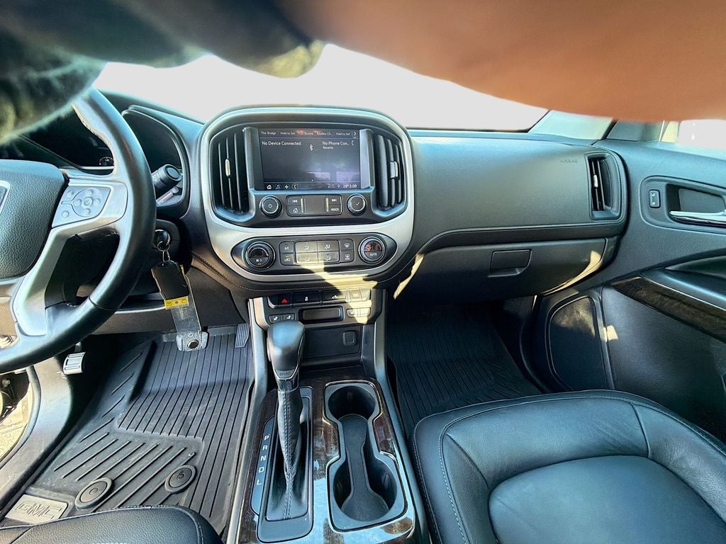 2022 GMC Canyon 4WD Crew Cab Short Box Elevation