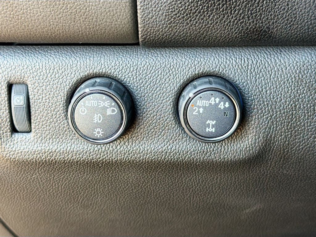 2022 GMC Canyon 4WD Crew Cab Short Box Elevation