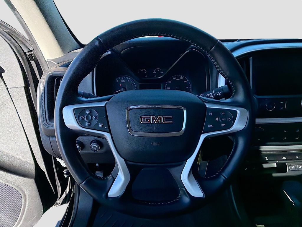 2022 GMC Canyon 4WD Crew Cab Short Box Elevation