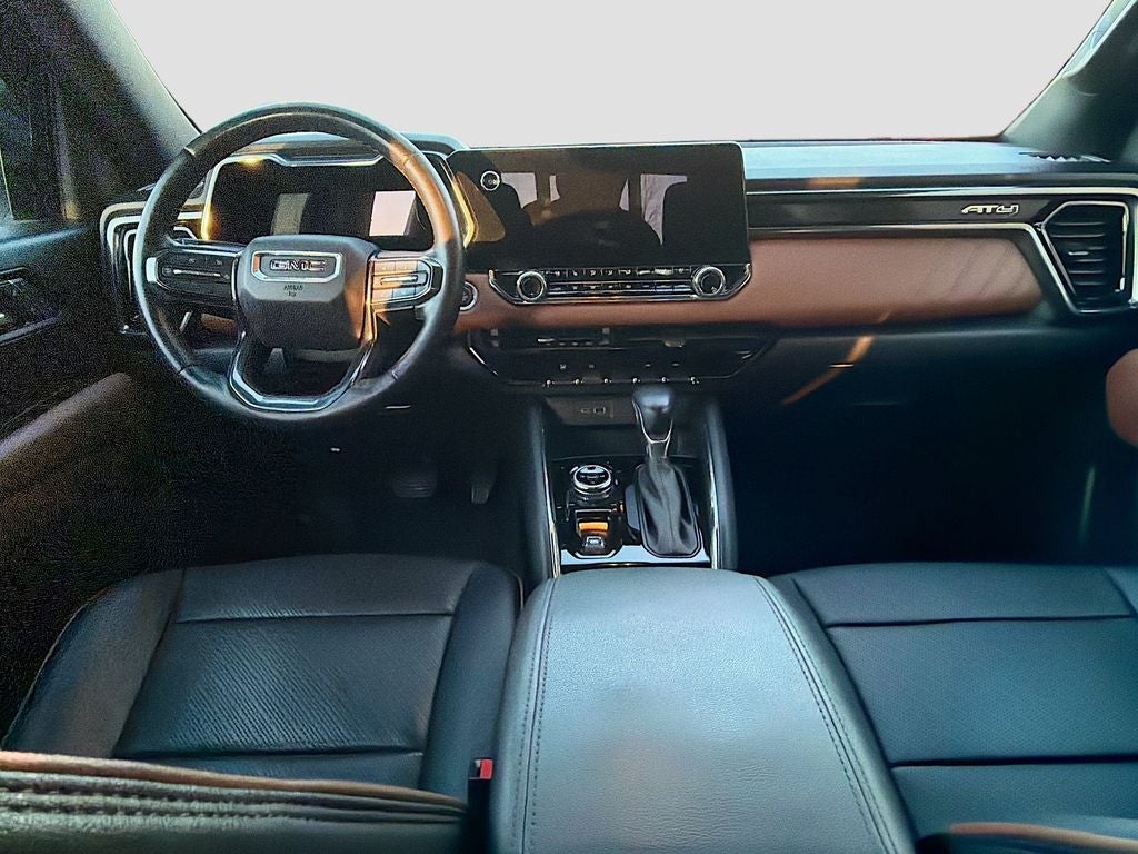 2023 GMC Canyon 4WD Crew Cab Short Box AT4